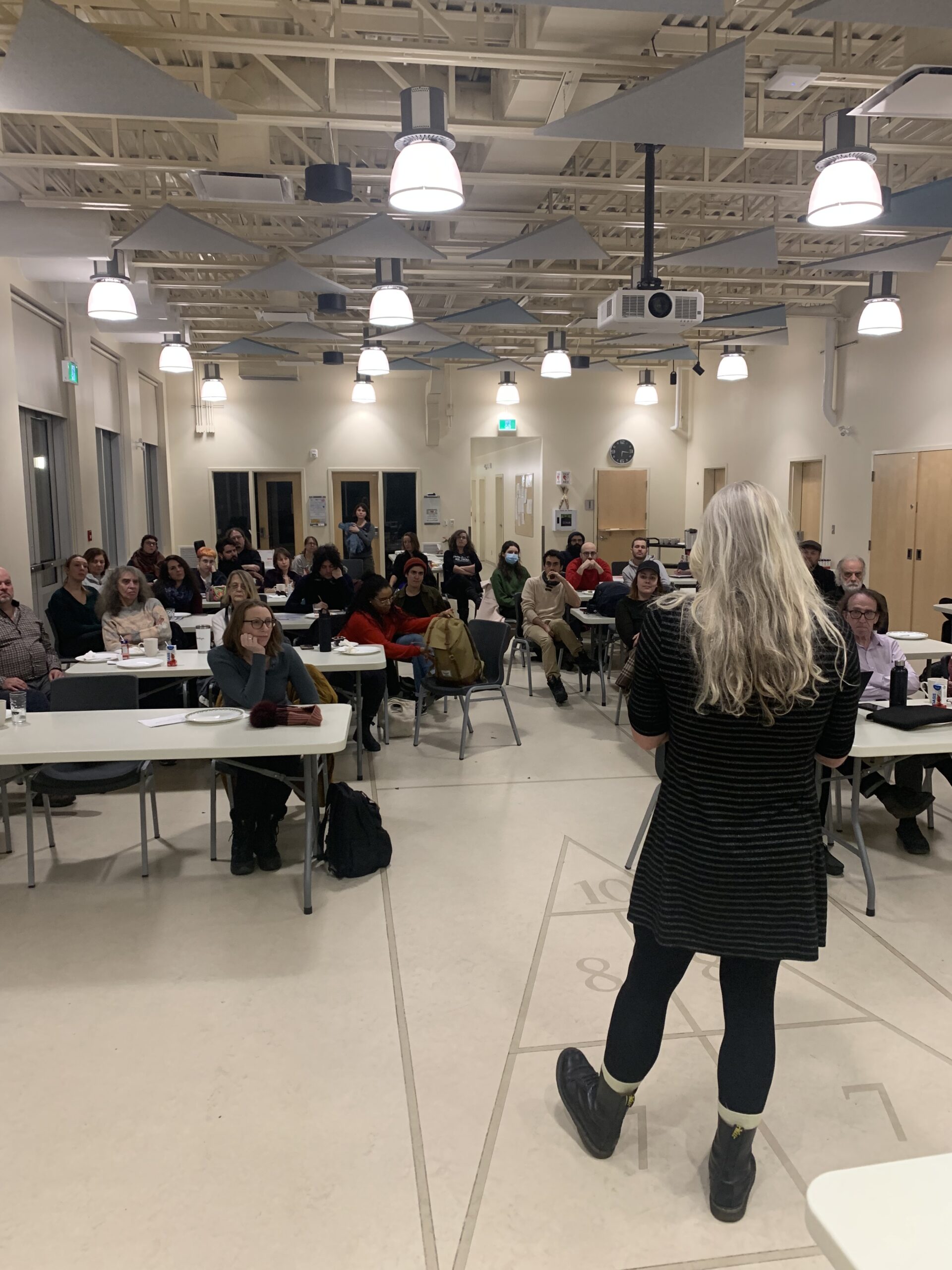 A look back at the November 22 neighbourhood assembly on the Dubé Reform (PL15)